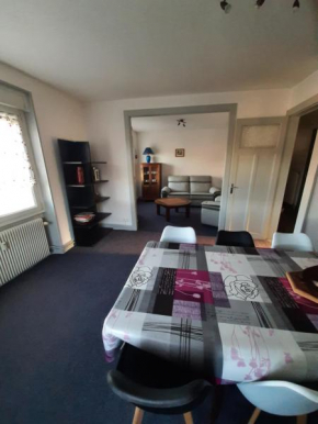 F6 2e étage 4 chambres Gerardmer Centre